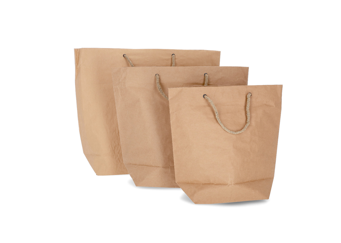 CUBA-1: 340 x 130 x 350 mm paper bag with fabric handles 1